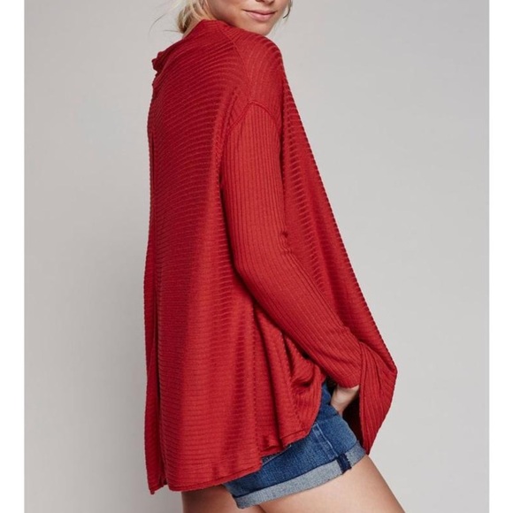 lover rib split back pullover